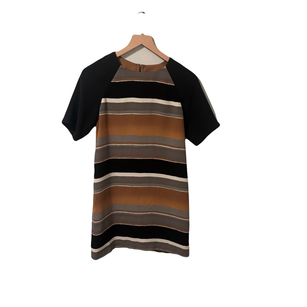 Loft color blocked stripped short sleeved dress size medium